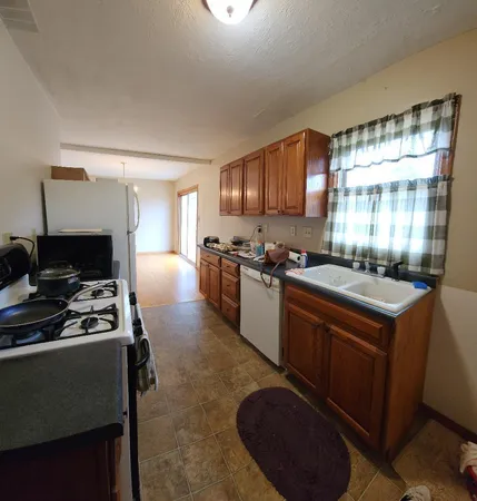 $114,900 | 1306 Crestview Road, Albert Lea, MN 56007