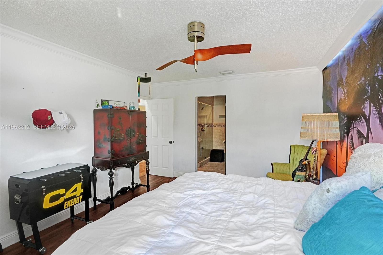 3515 Southwest 113th Court Miami, FL 33165 - Photo 17 of 39