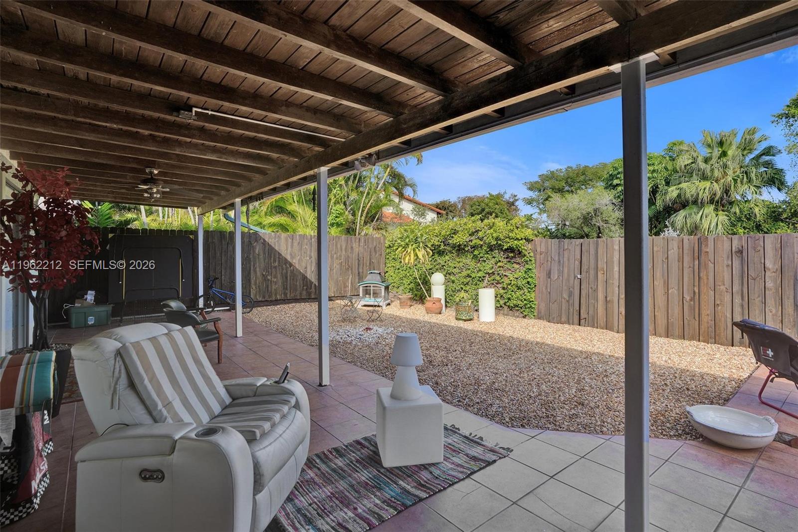 3515 Southwest 113th Court Miami, FL 33165 - Photo 37 of 39