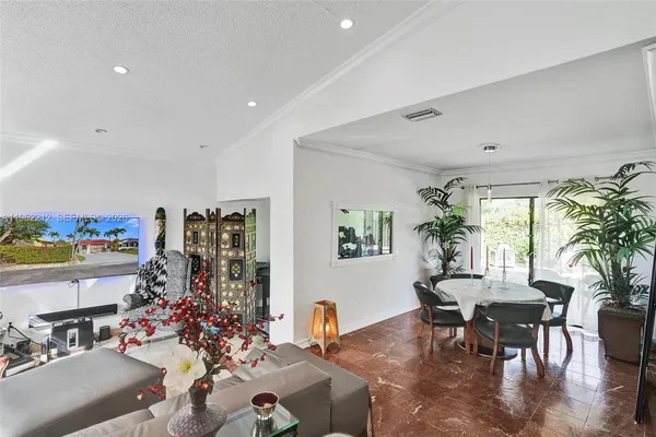 $629,000 | 3515 Southwest 113th Court, Miami, FL 33165