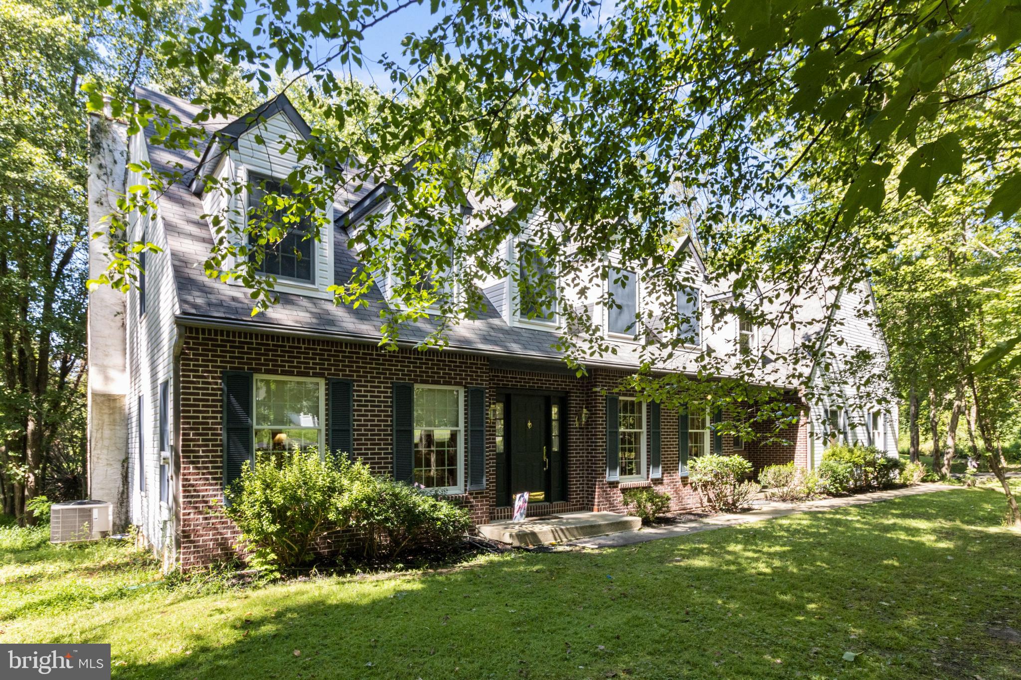 2394 Turk Road Doylestown, PA 18901 - Photo 3 of 41