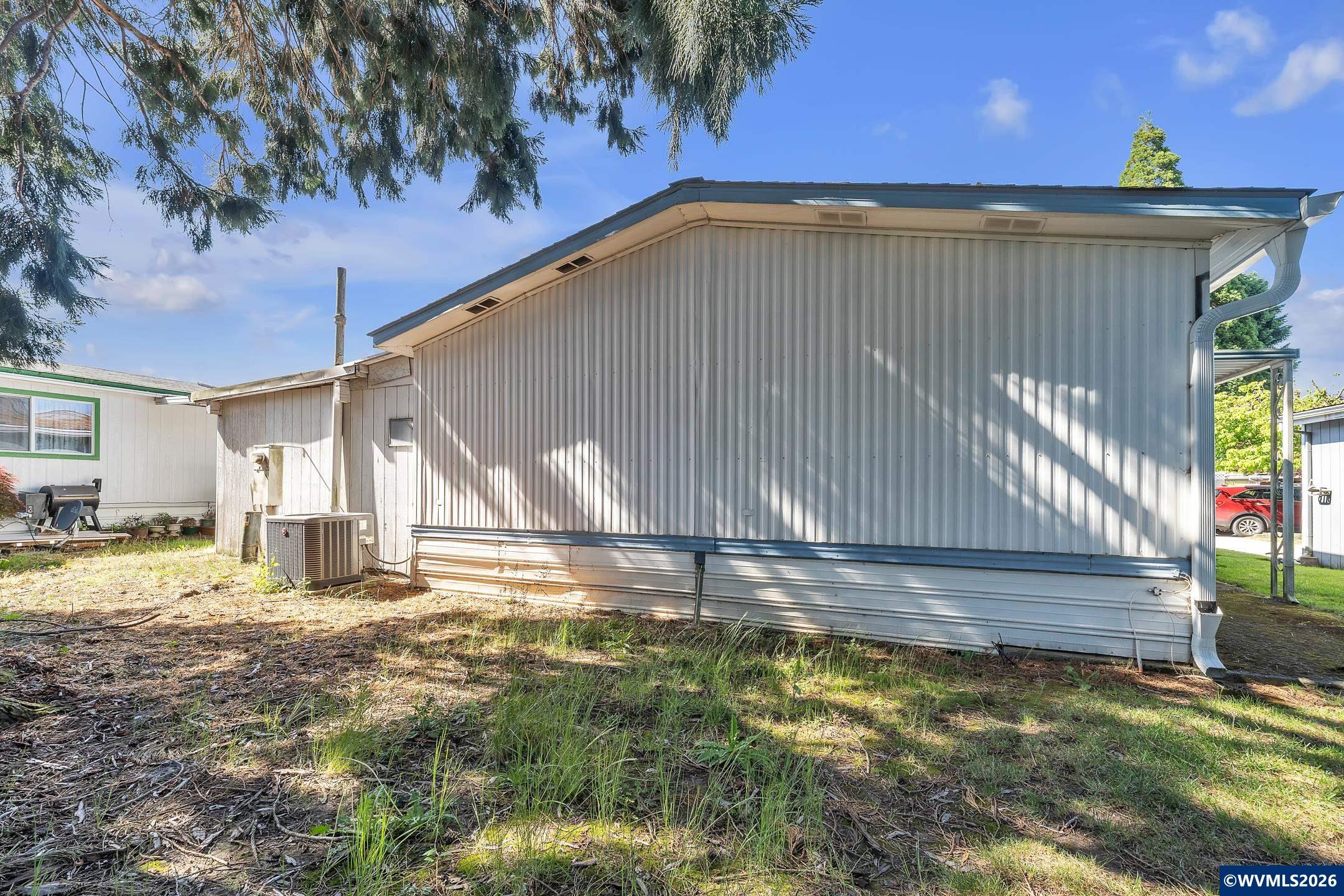 3137 Rainbow Loop, Unit 6 Hubbard, OR 97032 - Photo 3 of 20