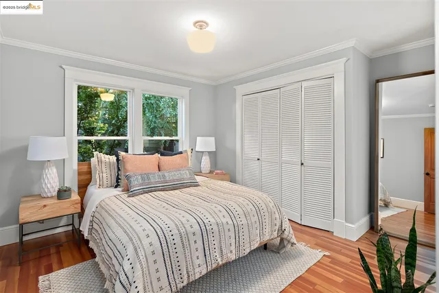 $749,000 | 1071 55th Street, Oakland, CA 94608