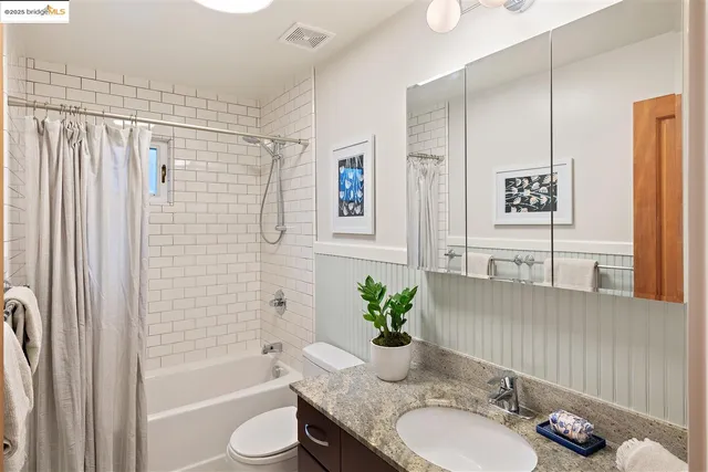 $749,000 | 1071 55th Street, Oakland, CA 94608