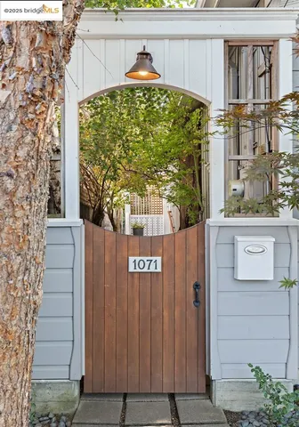 $749,000 | 1071 55th Street, Oakland, CA 94608