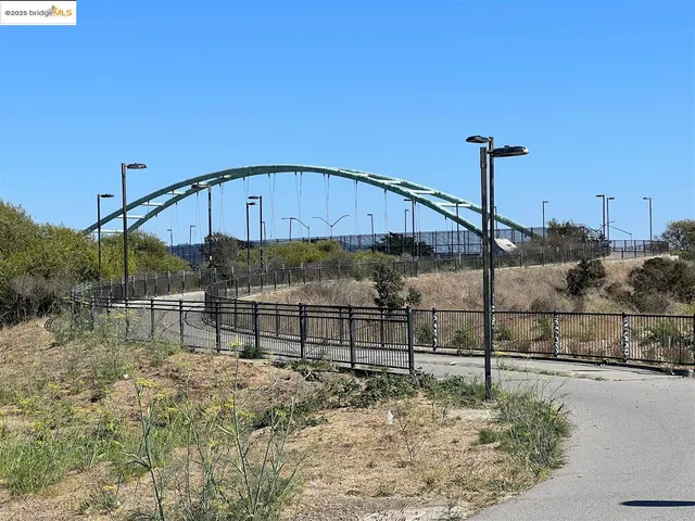 $749,000 | 1071 55th Street, Oakland, CA 94608