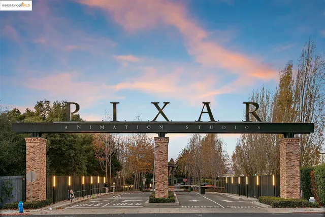 $749,000 | 1071 55th Street, Oakland, CA 94608
