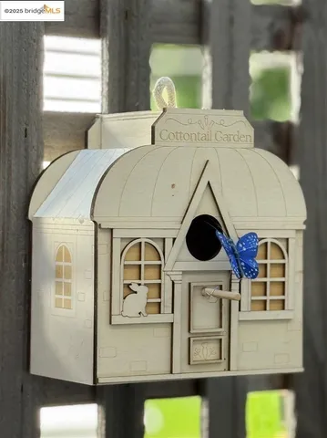 $749,000 | 1071 55th Street, Oakland, CA 94608