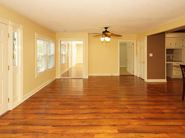 5915 Maple Street Hanahan, SC 29410 - Photo 10 of 40 Dining