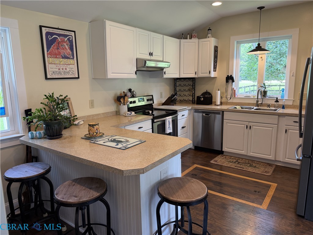 371 Cricket Hill Road Hudgins, VA 23076 - Photo 11 of 60
