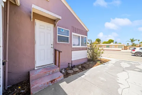 $429,000 | 503 East Latham Avenue, Hemet, CA 92543