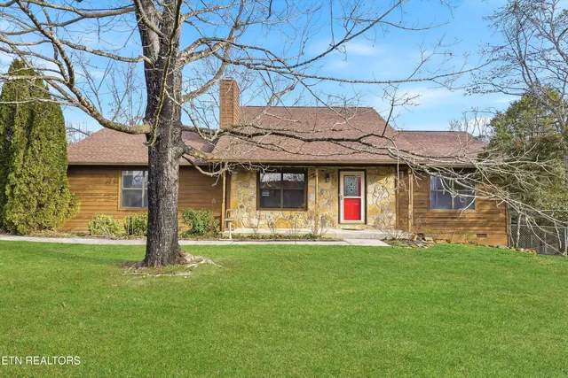 $349,000 | 6600 Springer Drive, Knoxville, TN 37918