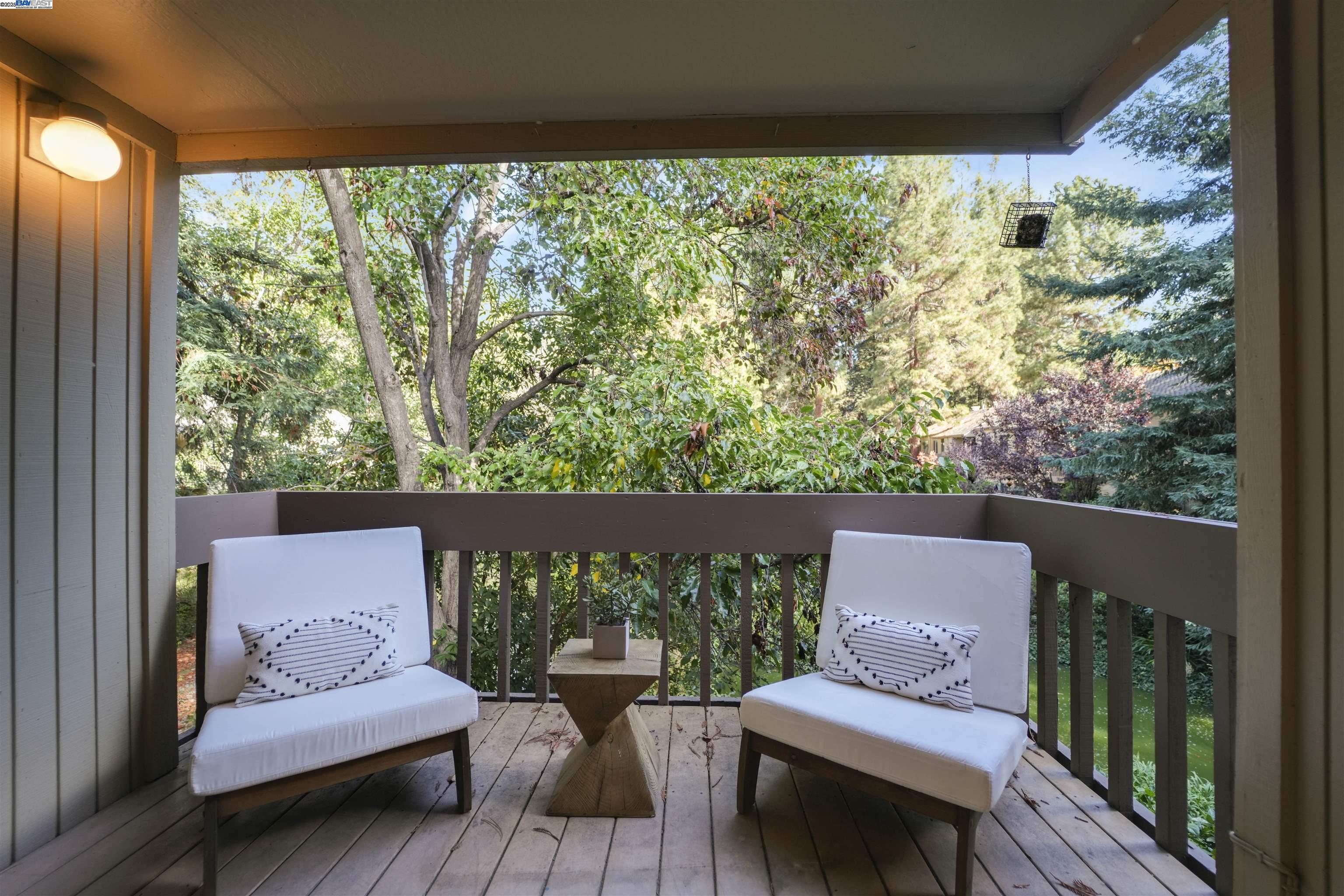 505 Cypress Point Drive, Unit 140 Mountain View, CA 94043 - Photo 51 of 60 a outdoor living room with furniture