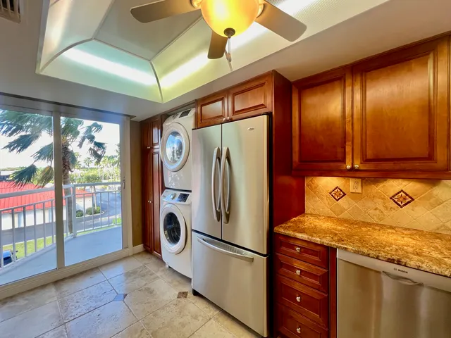 $2,850 | 3870 North Hwy A1A, Unit 301, Hutchinson Island, FL 34949