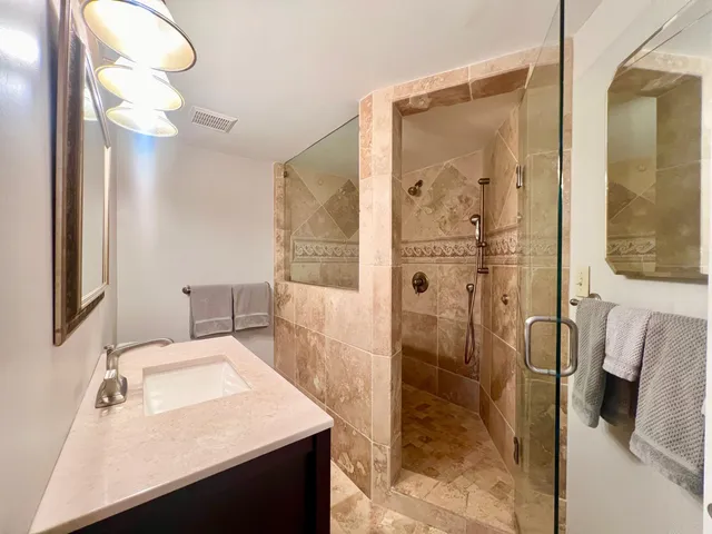 $2,850 | 3870 North Hwy A1A, Unit 301, Hutchinson Island, FL 34949