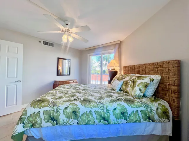 $2,850 | 3870 North Hwy A1A, Unit 301, Hutchinson Island, FL 34949