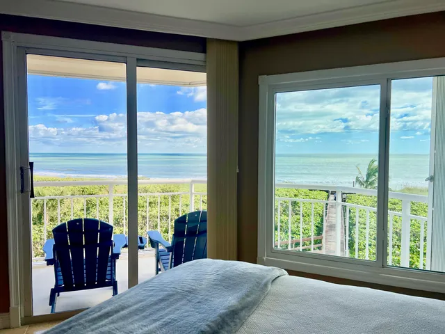 $2,850 | 3870 North Hwy A1A, Unit 301, Hutchinson Island, FL 34949