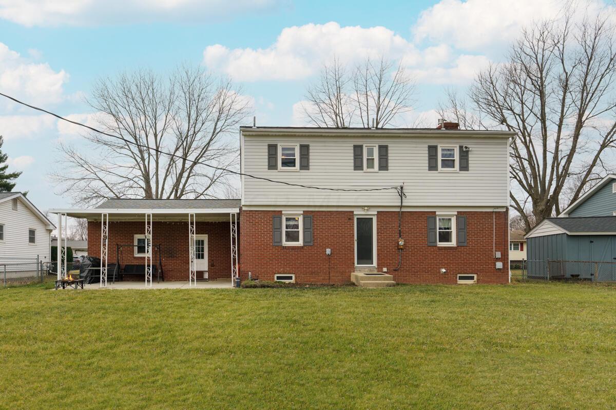 6386 Faircrest Road Columbus, OH 43229 - Photo 32 of 34 Back