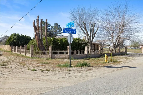 $495,000 | 9756 East E Avenue, Littlerock, CA 93543