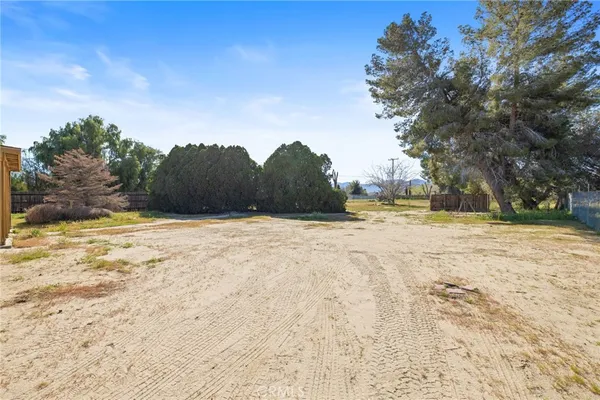 $495,000 | 9756 East E Avenue, Littlerock, CA 93543