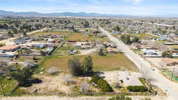 $495,000 | 9756 East E Avenue, Littlerock, CA 93543