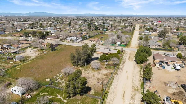 $495,000 | 9756 East E Avenue, Littlerock, CA 93543