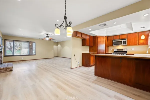 $495,000 | 9756 East E Avenue, Littlerock, CA 93543