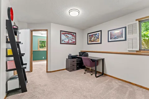 $425,000 | 12 Oak Shore Drive, Burnsville, MN 55306