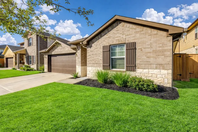 $2,250 | 1207 Cascade Hls Drive, Rosharon, TX 77583