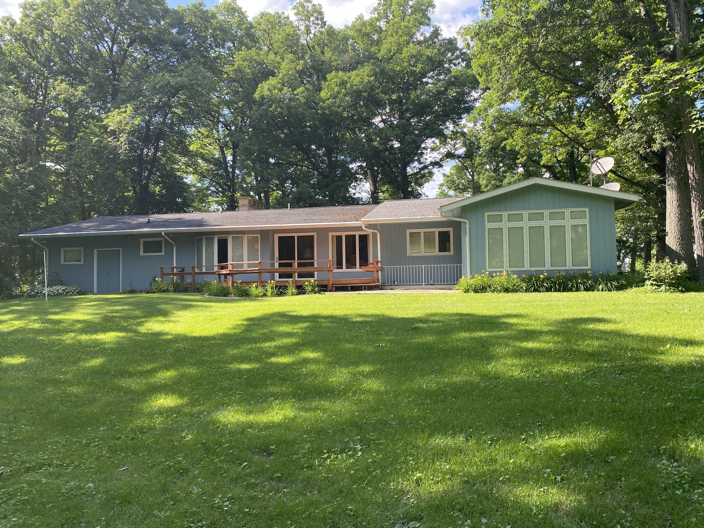 20736 White Oaks Road Morrison, IL 61270 - Photo 2 of 17
