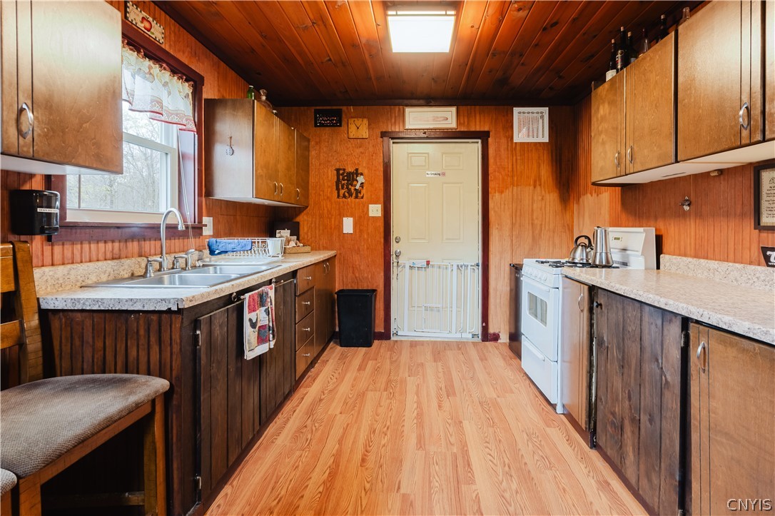 3642 Van Brocklin Road Worth, NY 13659 - Photo 18 of 47