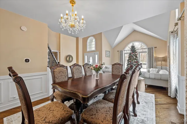 $825,000 | 970 Waterside Court, Aurora, IL 60502