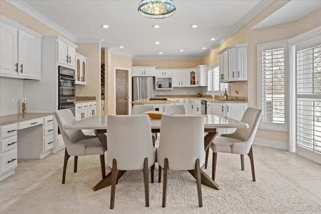 $825,000 | 970 Waterside Court, Aurora, IL 60502