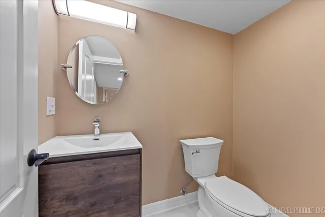 $799,900 | 970 Waterside Court, Aurora, IL 60502