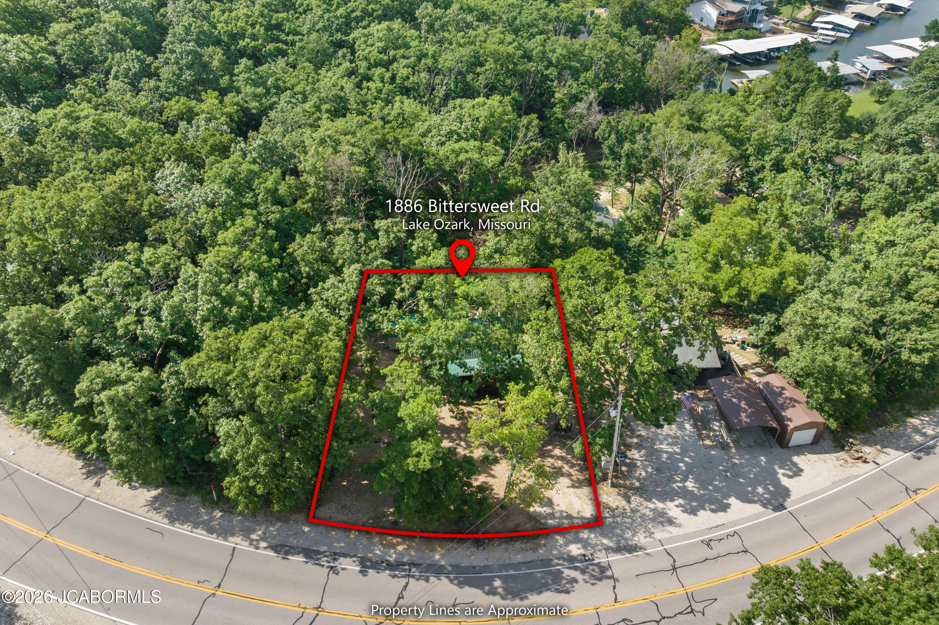 1886 Bittersweet Road Lake Ozark, MO 65049 - Photo 36 of 40