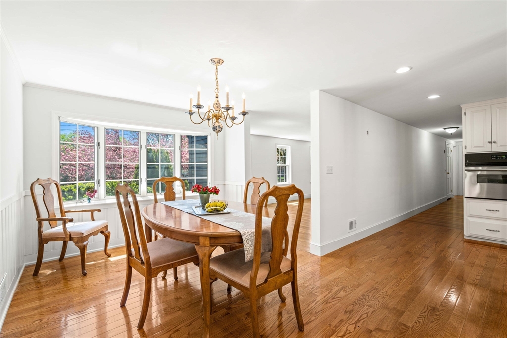 53 Summer Street Danvers, MA 01923 - Photo 15 of 41
