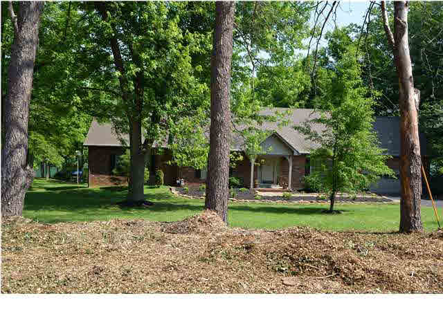 6622 Westlake Road Newburgh, IN 47630 - Photo 1 of 28 Gallery Image 1