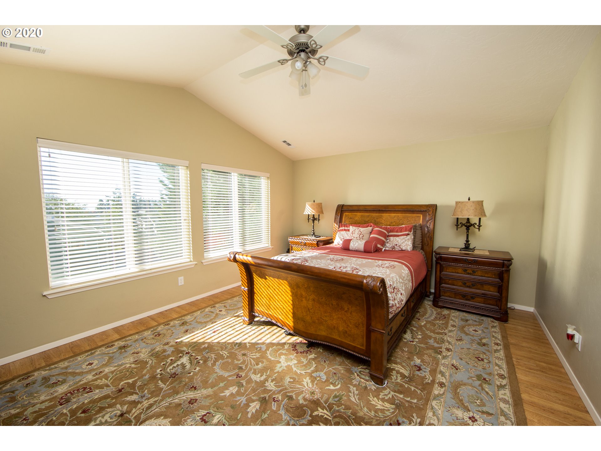 815 Old County Road, Unit 6 Brookings, OR 97415 - Photo 18 of 32 Bedroom, Primary