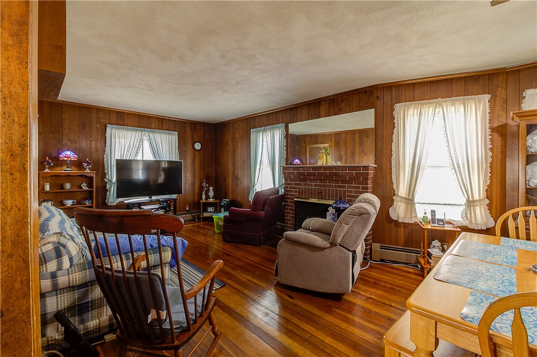 313 Power Road Pawtucket, RI 02860 - Photo 2 of 26 Gallery Image 2