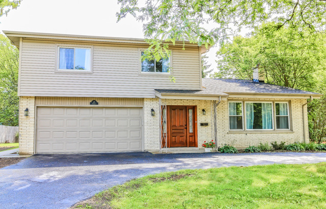 45 Ferndale Road Deerfield, IL 60015 - Photo 1 of 23