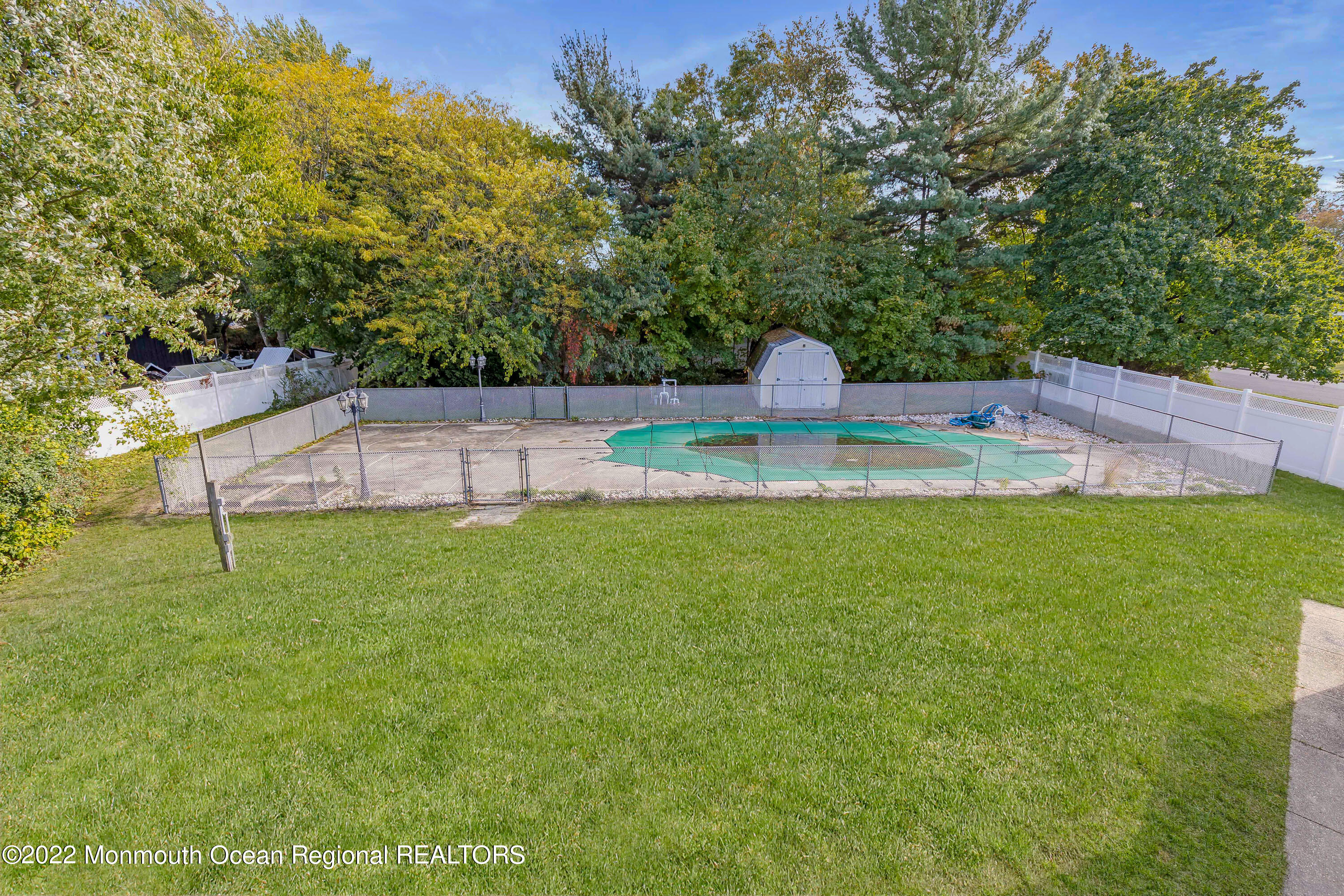 37 Westbrook Road Howell, NJ 07731 - Photo 34 of 39