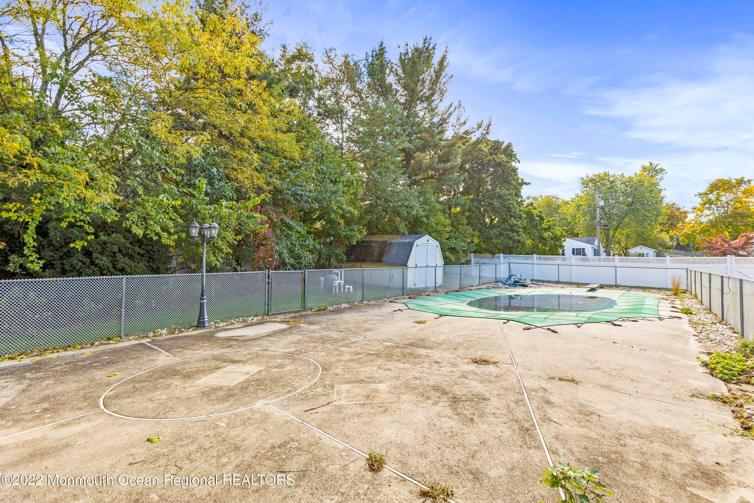 37 Westbrook Road Howell, NJ 07731 - Photo 35 of 39 a backyard of a house