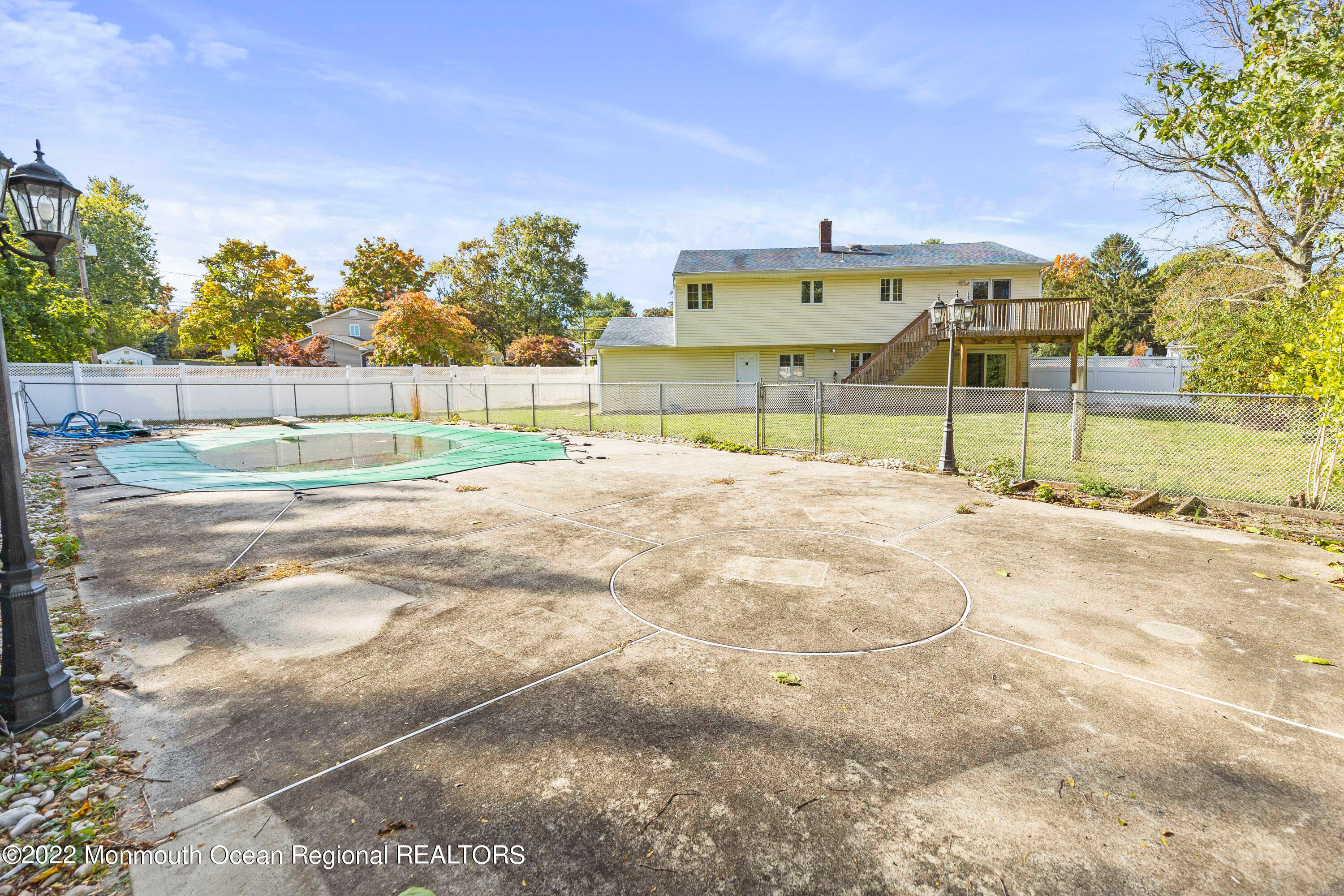 37 Westbrook Road Howell, NJ 07731 - Photo 38 of 39 a view of a basketball court