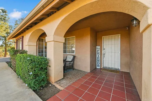 $940,000 | 13638 West Oak Glen Road, Valley Center, CA 92082