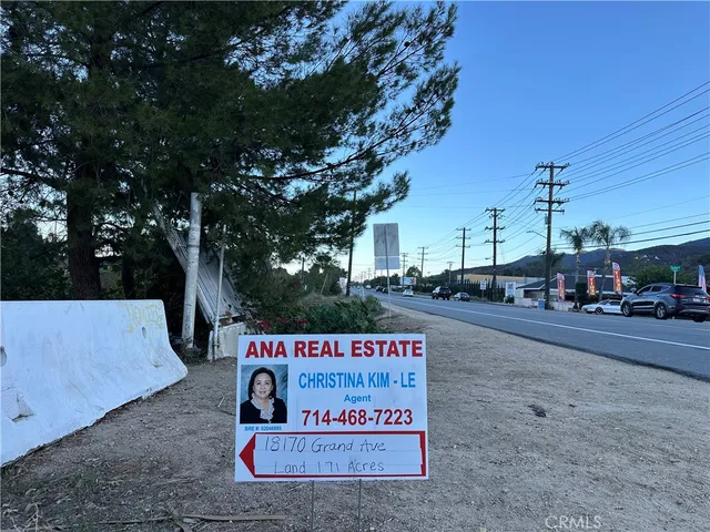 a view of outdoor space