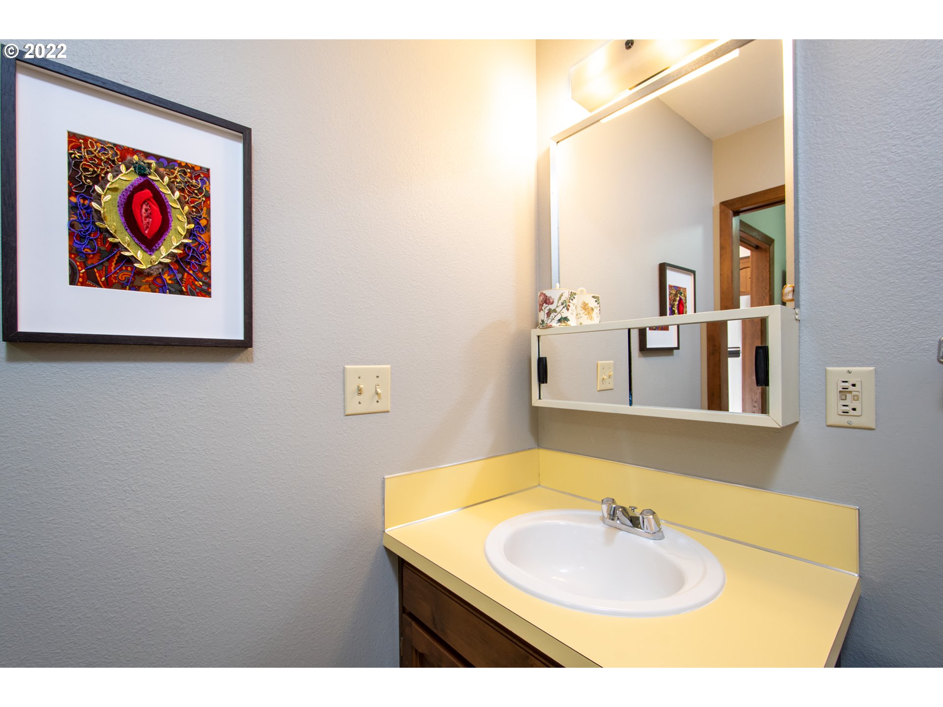 14268 Southwest Farmington Road Beaverton, OR 97005 - Photo 13 of 28