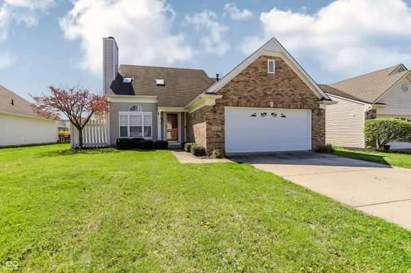 $315,000 | 9240 Crossing Drive, Fishers, IN 46037