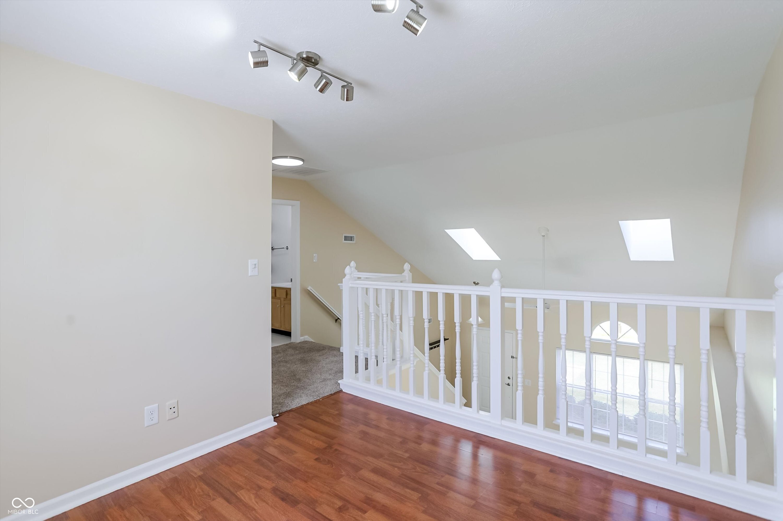 9240 Crossing Drive Fishers, IN 46037 - Photo 42 of 52