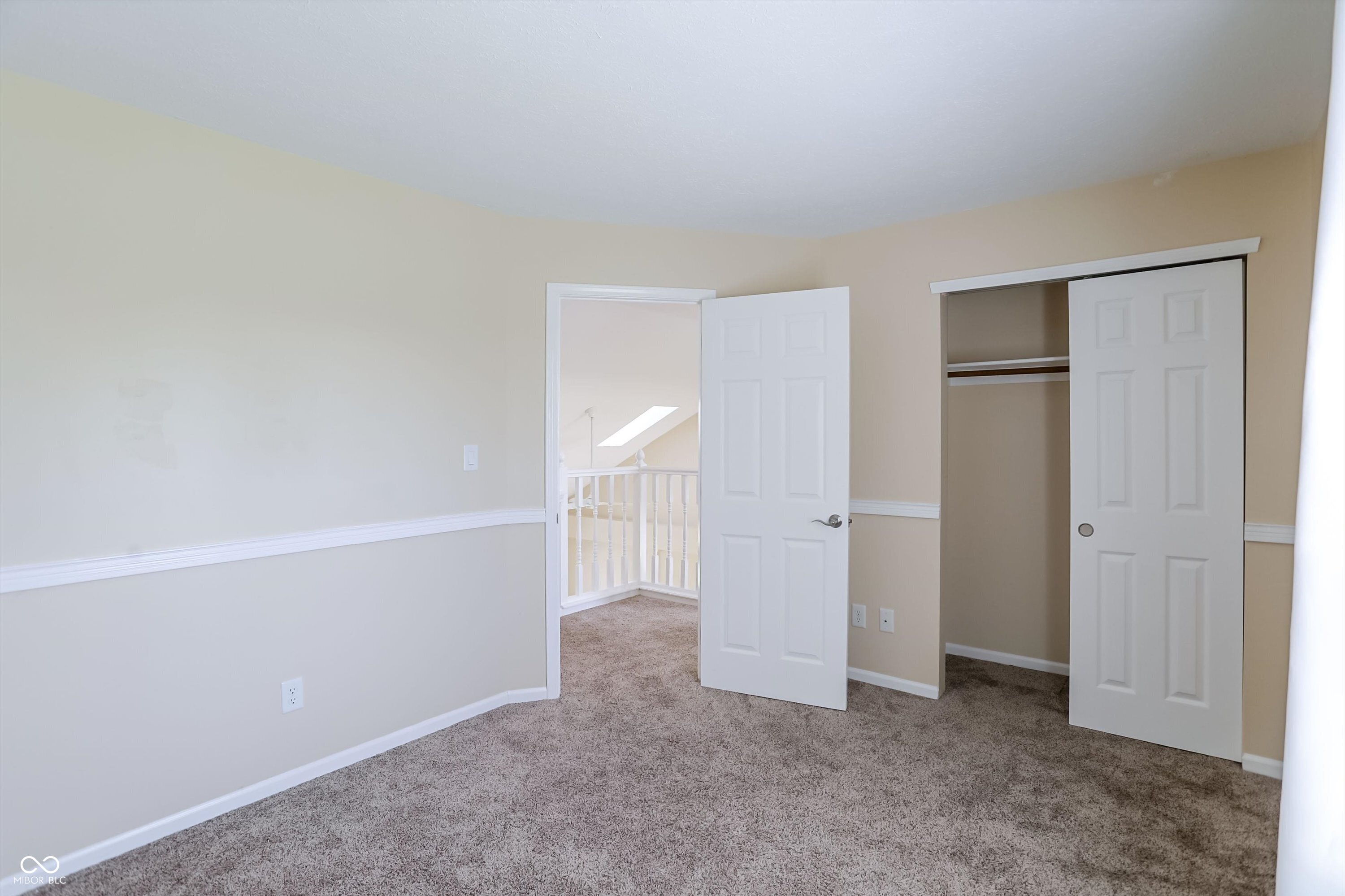 9240 Crossing Drive Fishers, IN 46037 - Photo 46 of 52