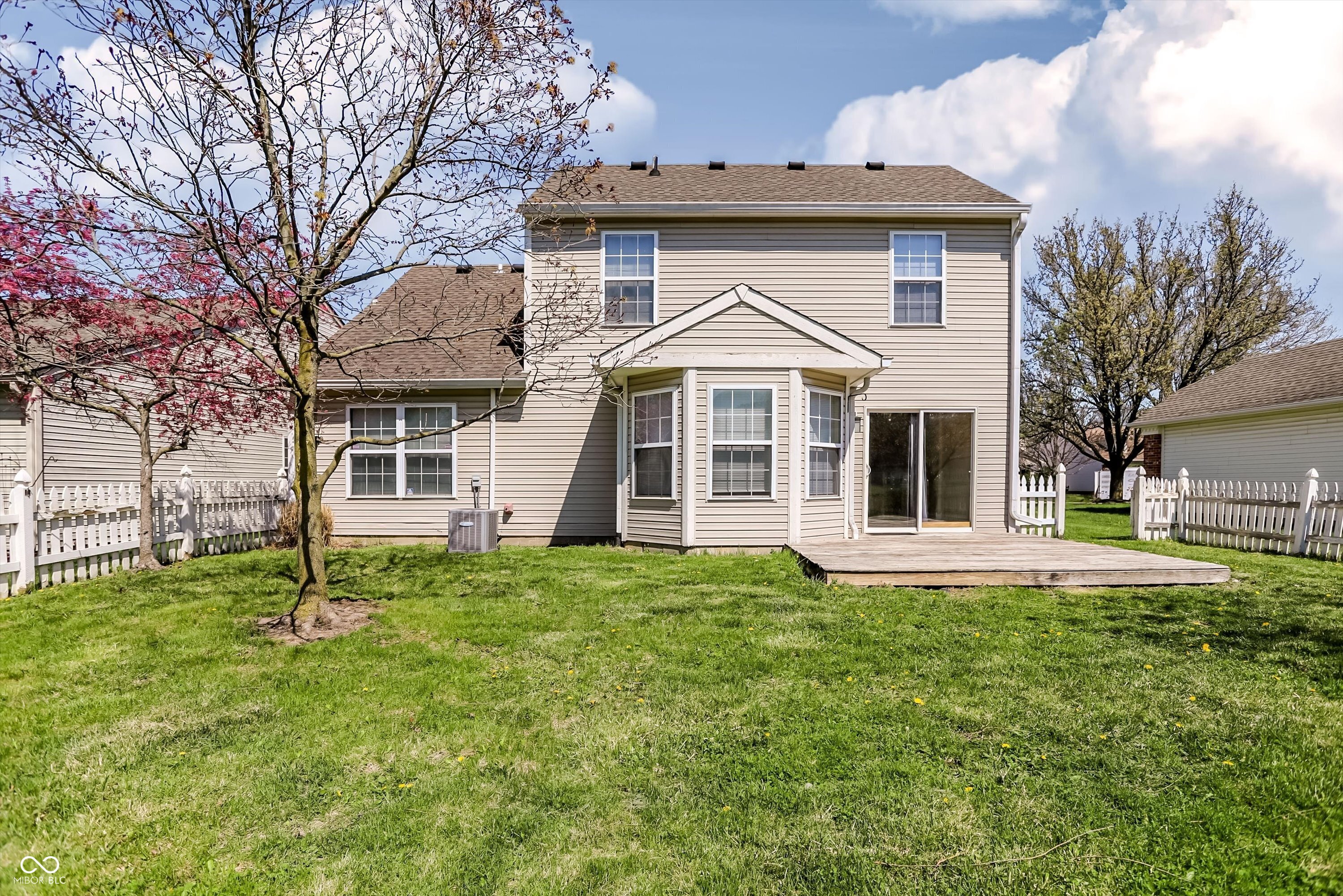 9240 Crossing Drive Fishers, IN 46037 - Photo 50 of 52